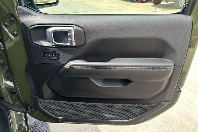 2024 Jeep Wrangler 4-Door Sahara 4x4