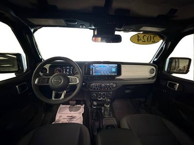 2024 Jeep Wrangler 4-Door Sahara 4x4