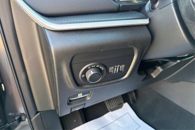 2026 Jeep Grand Cherokee GRAND CHEROKEE LAREDO X 4X4