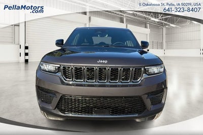 2026 Jeep Grand Cherokee GRAND CHEROKEE LAREDO X 4X4