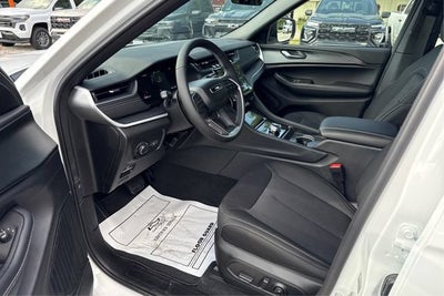 2026 Jeep Grand Cherokee GRAND CHEROKEE LAREDO X 4X4