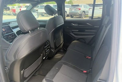 2026 Jeep Grand Cherokee GRAND CHEROKEE LAREDO X 4X4