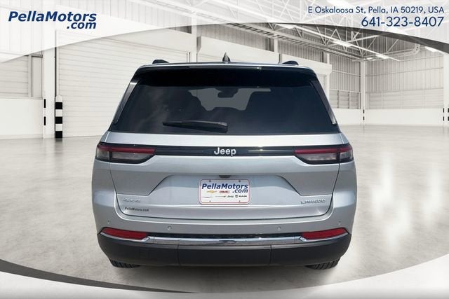 2026 Jeep Grand Cherokee GRAND CHEROKEE LAREDO X 4X4