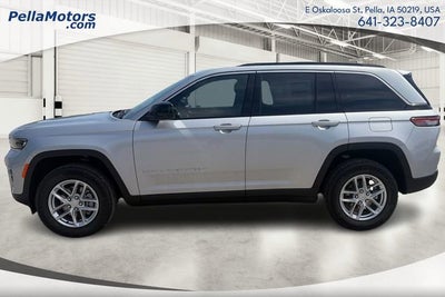 2026 Jeep Grand Cherokee GRAND CHEROKEE LAREDO X 4X4