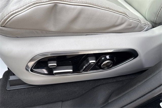 2022 Jeep Grand Cherokee Overland 4x4