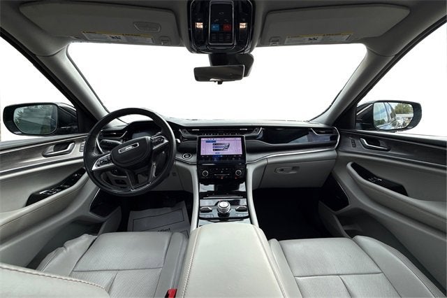 2022 Jeep Grand Cherokee Overland 4x4