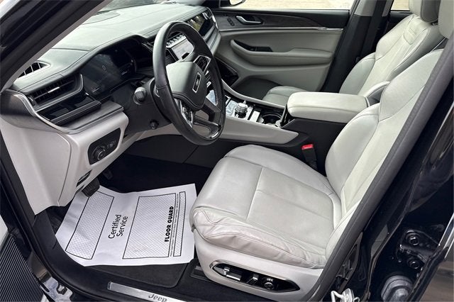 2022 Jeep Grand Cherokee Overland 4x4