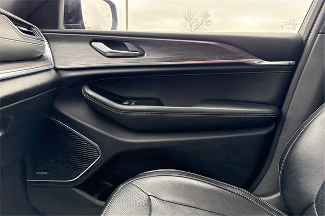 2023 Jeep Grand Cherokee Overland 4x4