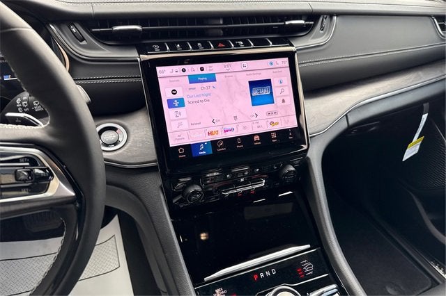 2025 Jeep Grand Cherokee GRAND CHEROKEE L OVERLAND 4X4