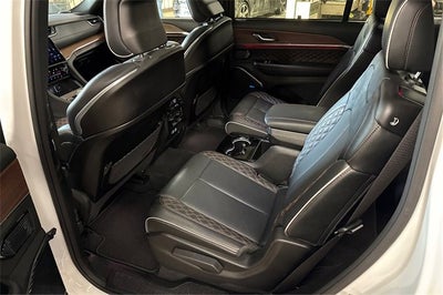 2023 Jeep Grand Cherokee L Summit 4x4