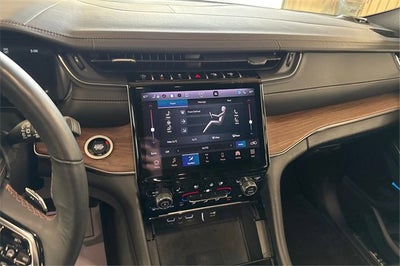 2023 Jeep Grand Cherokee L Summit 4x4