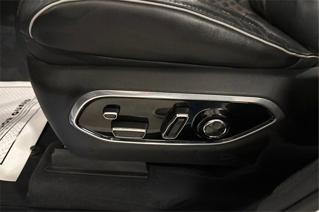 2023 Jeep Grand Cherokee L Summit 4x4