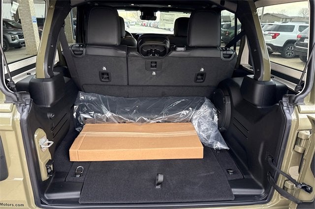 2025 Jeep Wrangler WRANGLER 4-DOOR RUBICON 392