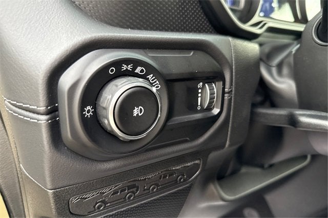 2025 Jeep Wrangler WRANGLER 4-DOOR RUBICON 392