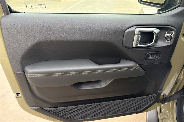 2025 Jeep Wrangler WRANGLER 4-DOOR RUBICON 392