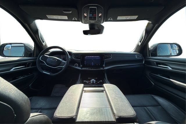 2024 Jeep Wagoneer L Series III 4x4