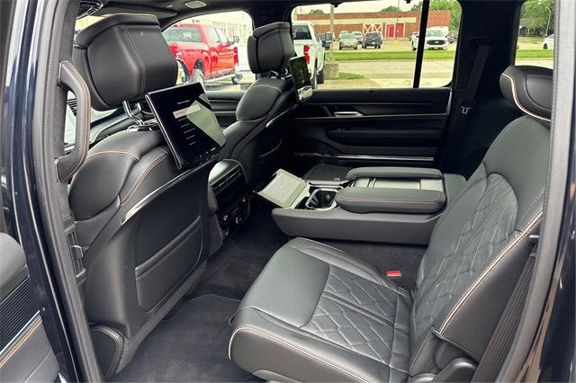 2025 Jeep Grand Wagoneer L Series III Obsidian 4x4