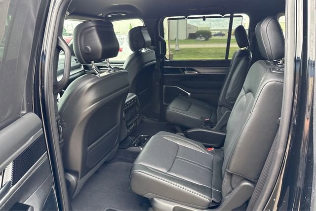 2026 Jeep Grand Wagoneer GRAND WAGONEER LIMITED ALTITUDE 4X4