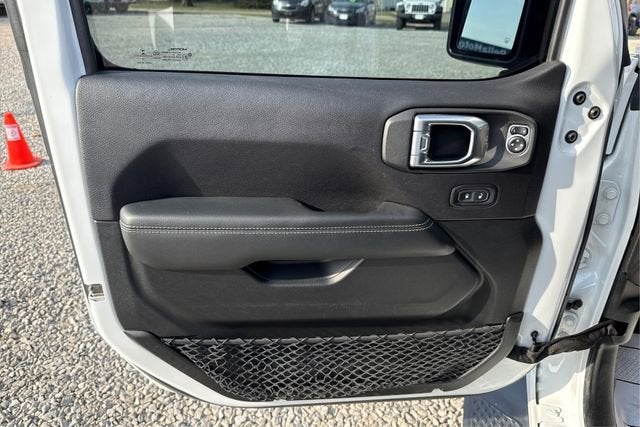 2020 Jeep Gladiator Overland 4x4