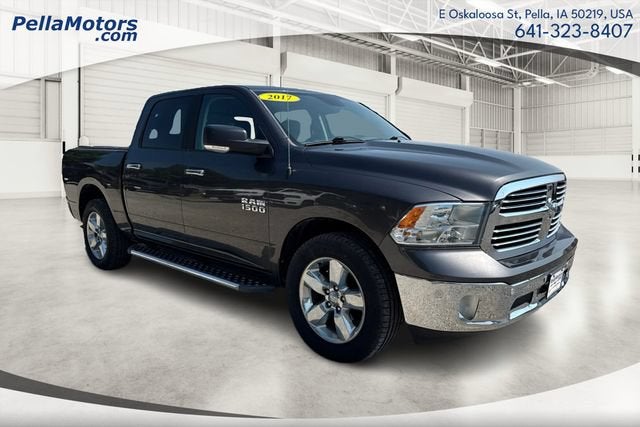 2017 RAM 1500 Big Horn Crew Cab 4x4 5'7' Box