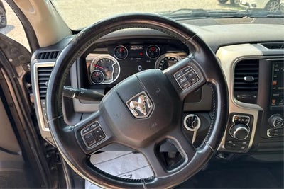 2017 RAM 1500 Big Horn Crew Cab 4x4 5'7' Box