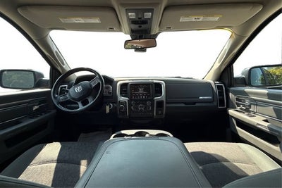 2017 RAM 1500 Big Horn Crew Cab 4x4 5'7' Box