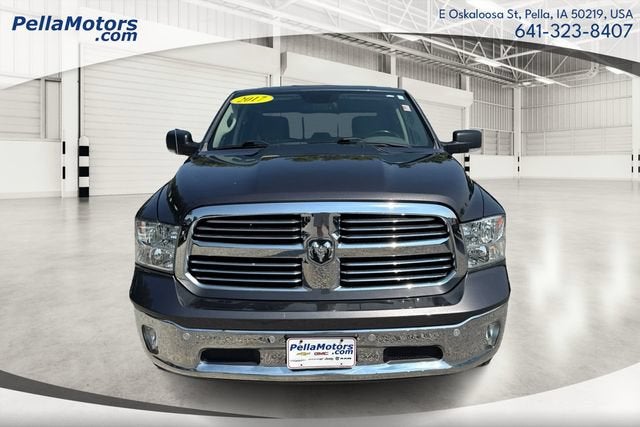 2017 RAM 1500 Big Horn Crew Cab 4x4 5'7' Box
