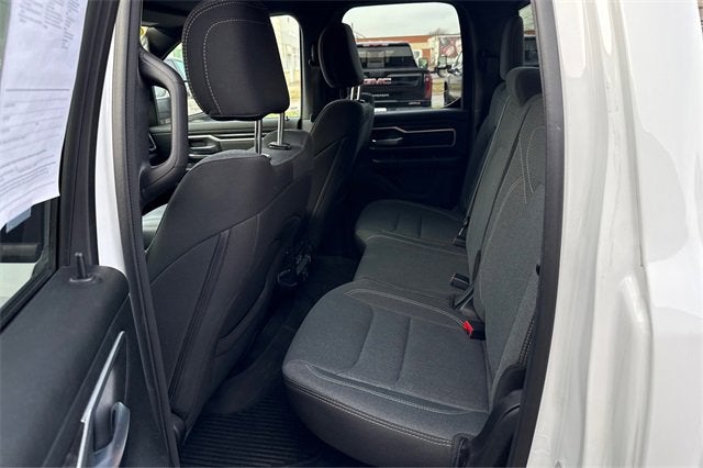 2022 RAM 1500 Big Horn Quad Cab 4x4 6'4' Box