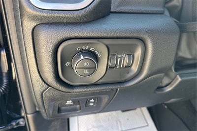 2025 RAM Ram 1500 RAM 1500 BIG HORN CREW CAB 4X4 5'7' BOX