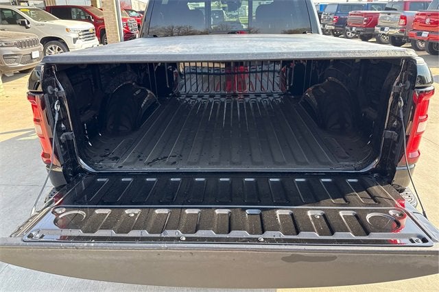 2025 RAM Ram 1500 RAM 1500 BIG HORN CREW CAB 4X4 5'7' BOX