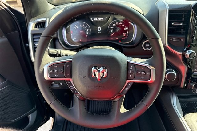 2025 RAM Ram 1500 RAM 1500 BIG HORN CREW CAB 4X4 5'7' BOX