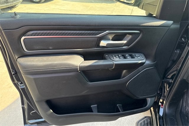 2025 RAM Ram 1500 RAM 1500 BIG HORN CREW CAB 4X4 5'7' BOX