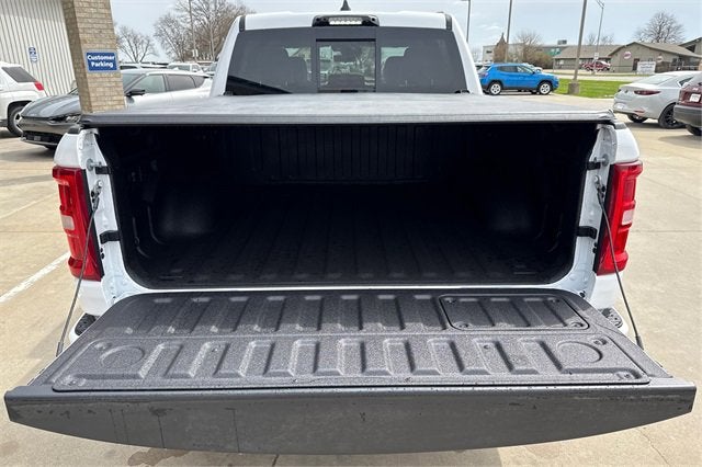 2025 RAM Ram 1500 RAM 1500 LARAMIE CREW CAB 4X4 5'7' BOX