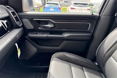 2025 RAM Ram 1500 RAM 1500 LARAMIE CREW CAB 4X4 5'7' BOX