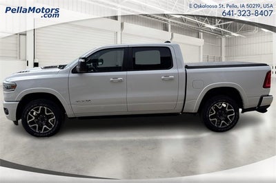 2025 RAM Ram 1500 RAM 1500 LARAMIE CREW CAB 4X4 5'7' BOX