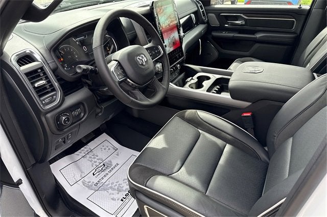 2025 RAM Ram 1500 RAM 1500 LARAMIE CREW CAB 4X4 5'7' BOX