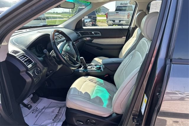 2016 Ford Explorer Platinum
