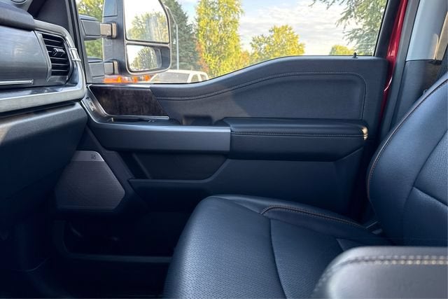2025 Ford F-350 LARIAT
