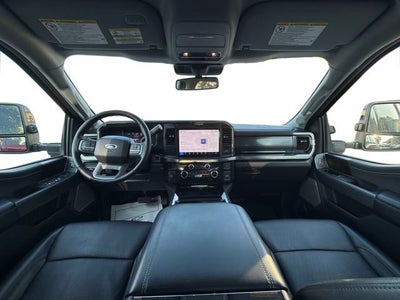 2025 Ford F-350 LARIAT