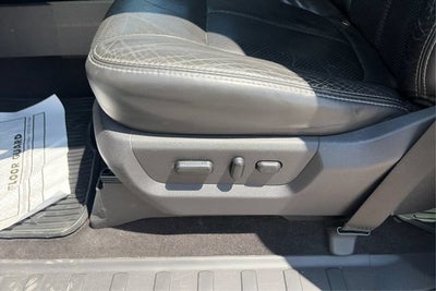 2011 Ford Super Duty F-350 SRW Lariat