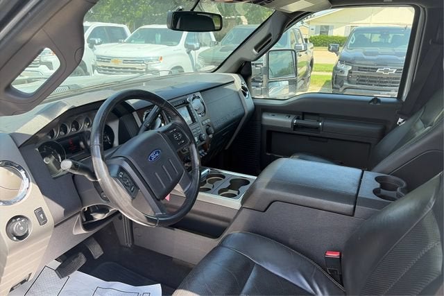 2011 Ford Super Duty F-350 SRW Lariat