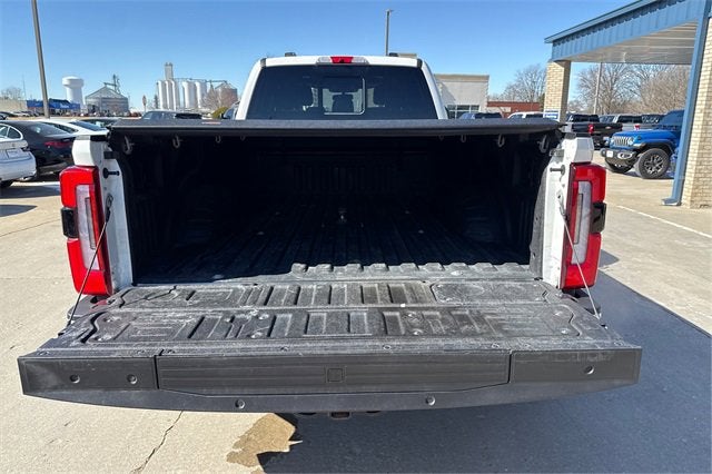 2023 Ford F-350 Platinum