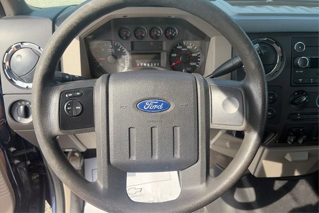2009 Ford Super Duty F-250 SRW XLT