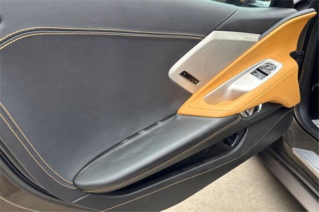 2020 Chevrolet Corvette Stingray RWD Coupe 2LT