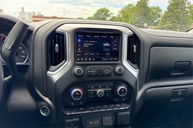 2022 Chevrolet Silverado 2500HD 4WD Crew Cab Standard Bed LT