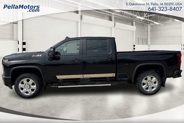 2022 Chevrolet Silverado 2500HD 4WD Crew Cab Standard Bed LT