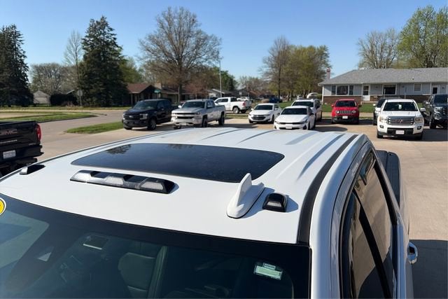 2022 Chevrolet Silverado 3500HD 4WD Crew Cab Standard Bed High Country