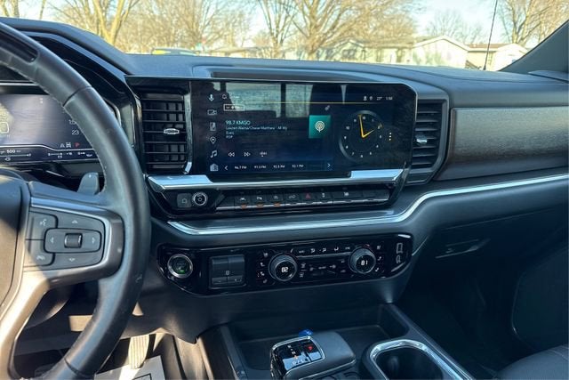 2025 Chevrolet Silverado 1500 4WD Crew Cab Short Bed High Country