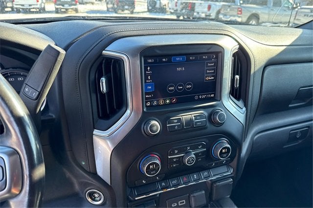 2020 Chevrolet Silverado 1500 4WD Crew Cab Short Bed RST