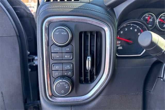 2020 Chevrolet Silverado 1500 4WD Crew Cab Short Bed RST